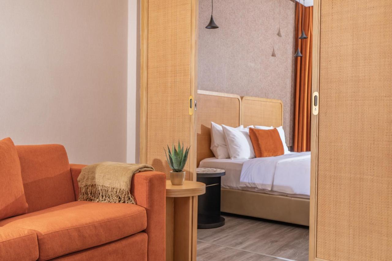 The House Hotel Al Khiran Exterior foto